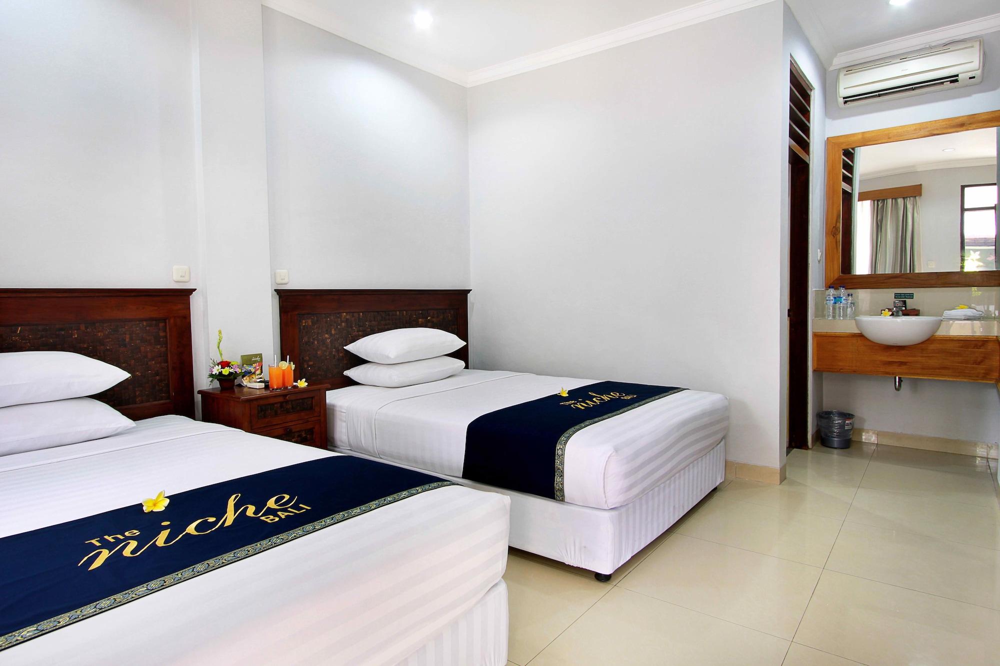 The Niche Bali Hotel Legian Kültér fotó