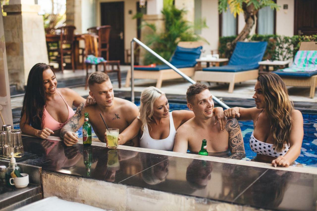 The Niche Bali Hotel Legian Kültér fotó
